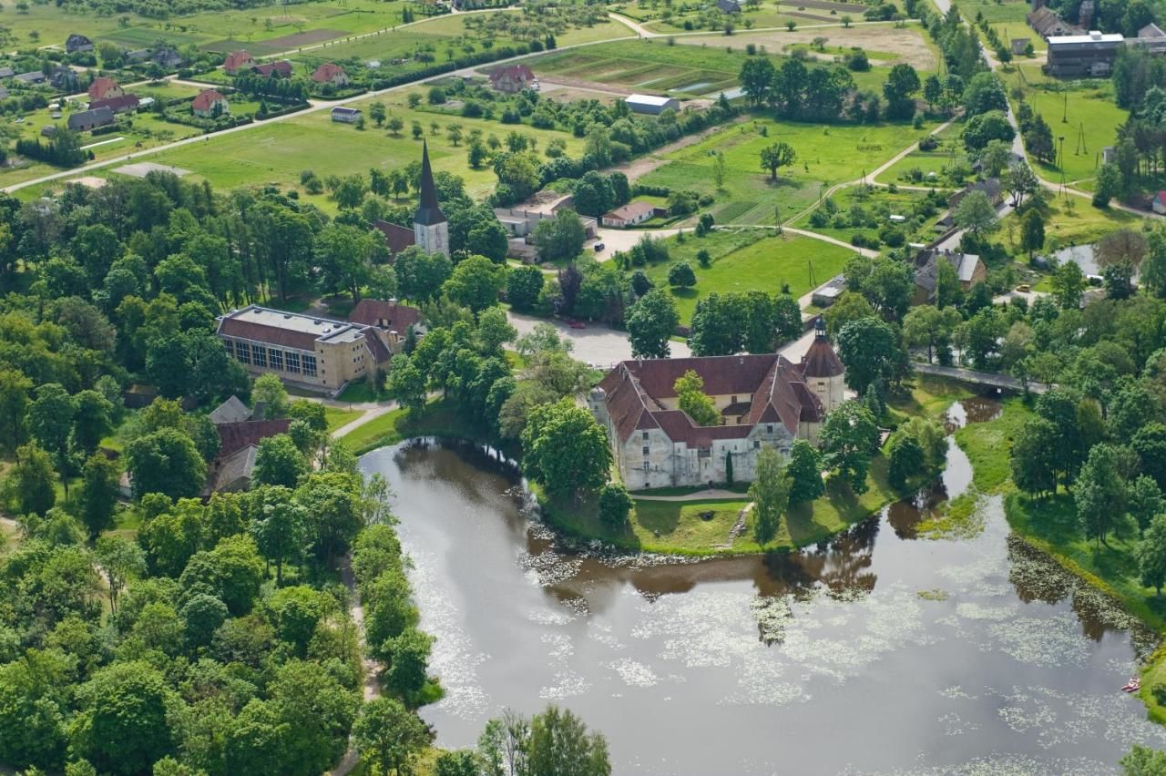 Отель Jaunpils Castle Jaunpils